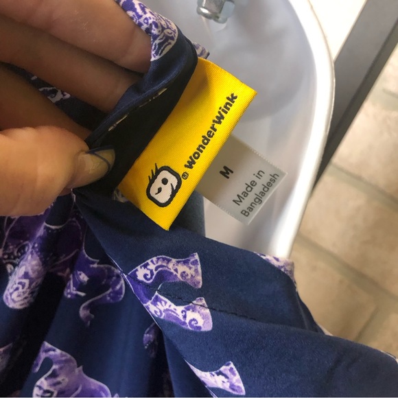 NWT Wink Purple Elephant Pattern Short Sleeve Scrub Top multiple sizes - Picture 15 of 16